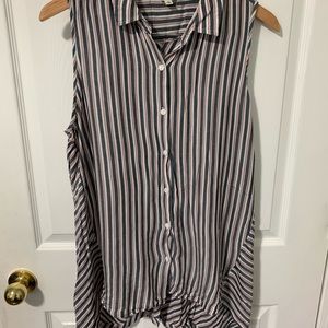 Stripped oversized top
